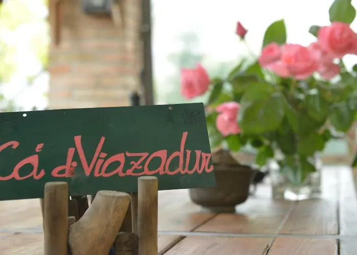 Ca Di Viazadur فندق مبيت وإفطار فينْتْسا