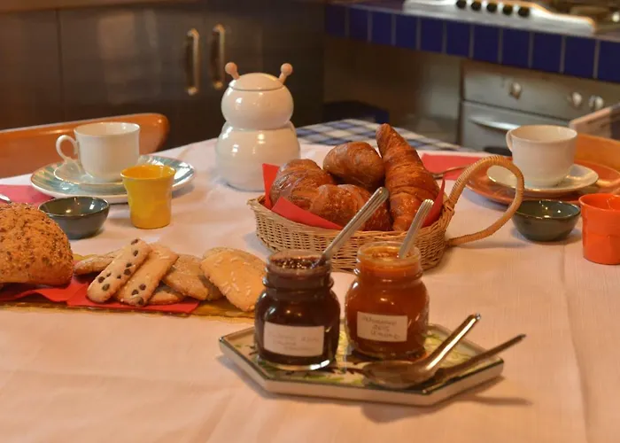 Ca Di Viazadur Oda ve Kahvaltı Faenza