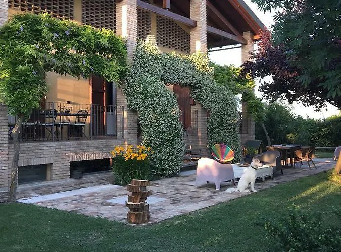 فندق مبيت وإفطار Ca Di Viazadur *