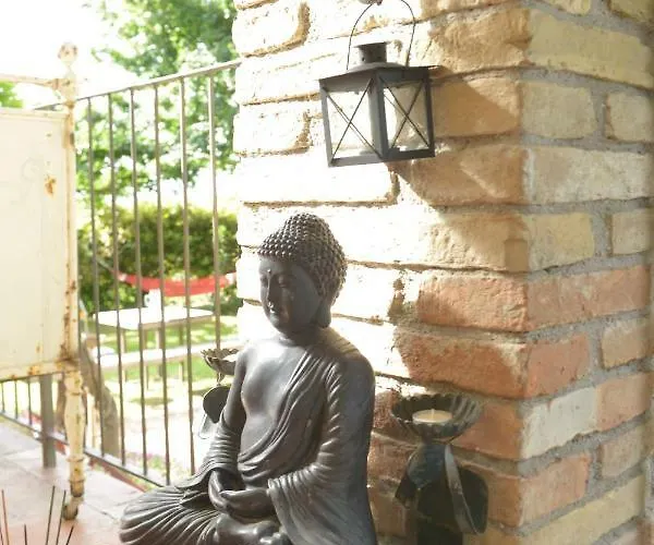 Ca Di Viazadur Oda ve Kahvaltı Faenza