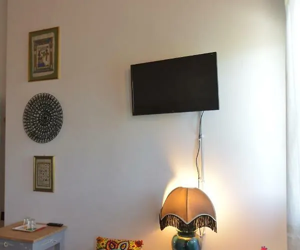 فندق مبيت وإفطار Ca Di Viazadur فينْتْسا